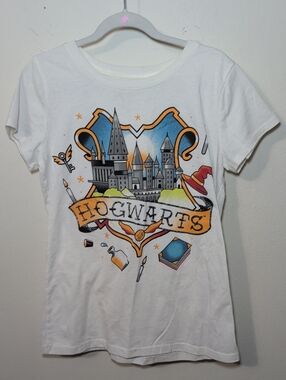 Wizarding World of Harry Potter Hogwarts Graphic T-Shirt White Girl Size L 10-12